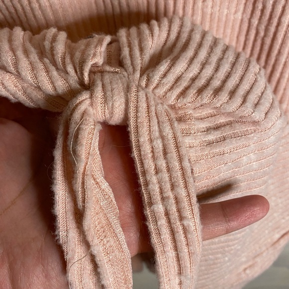 Pink Top - Picture 3 of 4